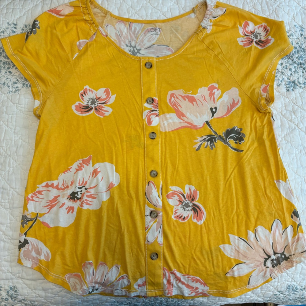 LOFT Yellow Cap Sleeve Floral Shirt